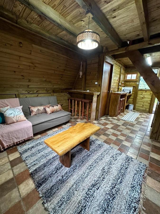 Pousada Pedra Da Mata Chales Na Montanha Munhoz Bagian luar foto